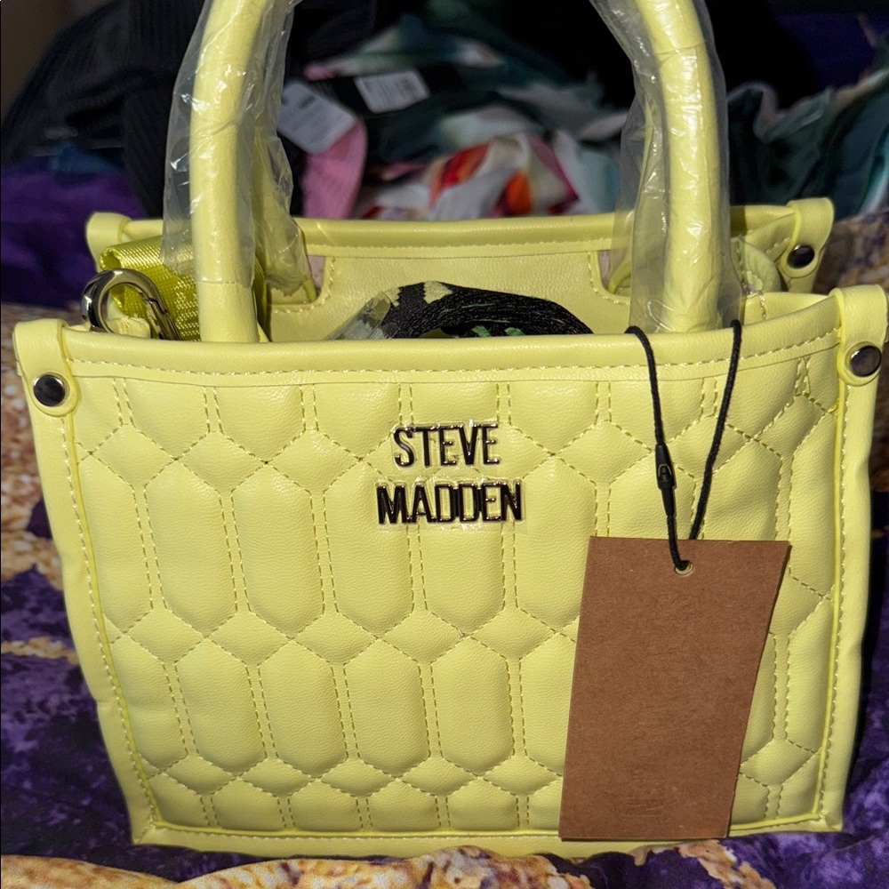 Steve Madden Lemon Quilted Mini Bag